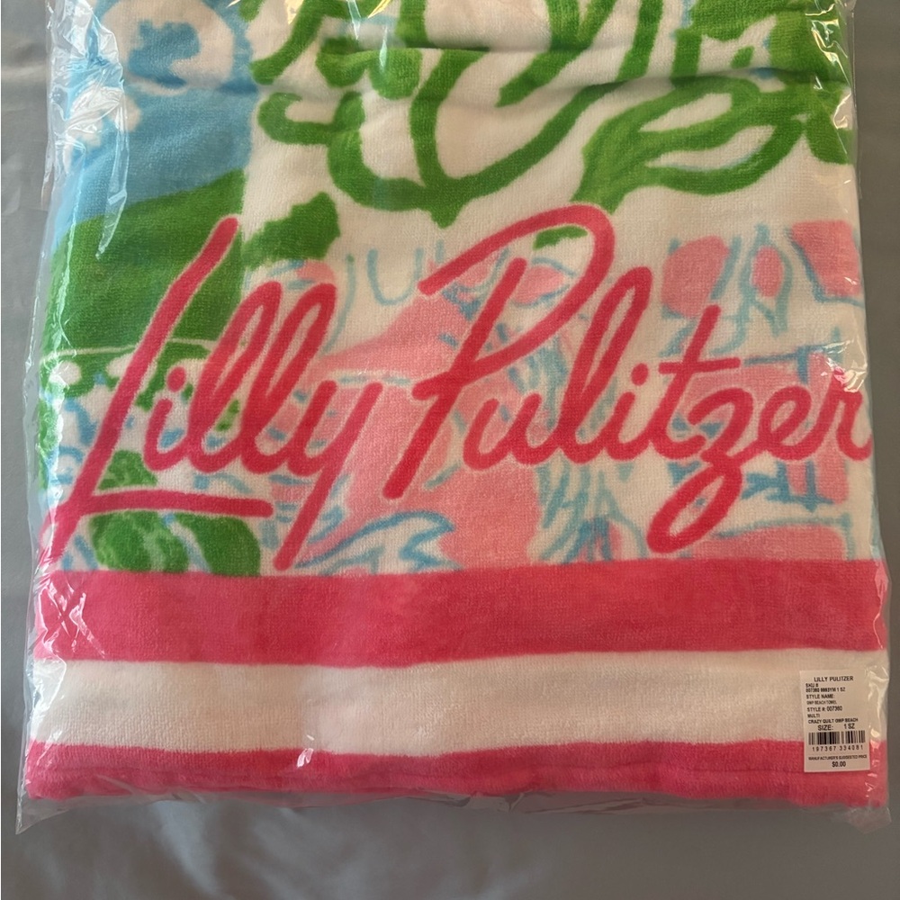Lilly Pulitzer Tropical Print Towel